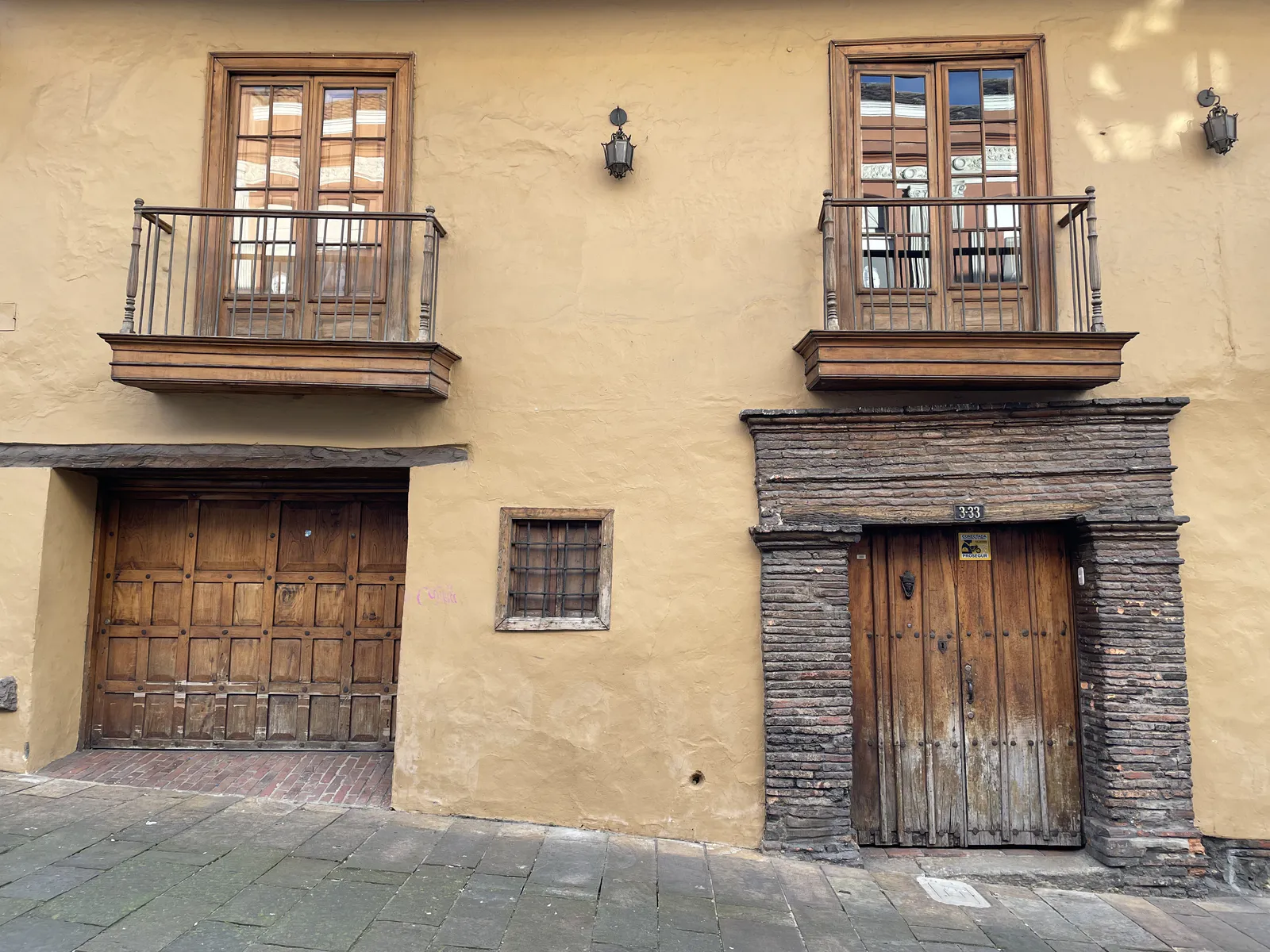 Colonial Doorway on Calle 10