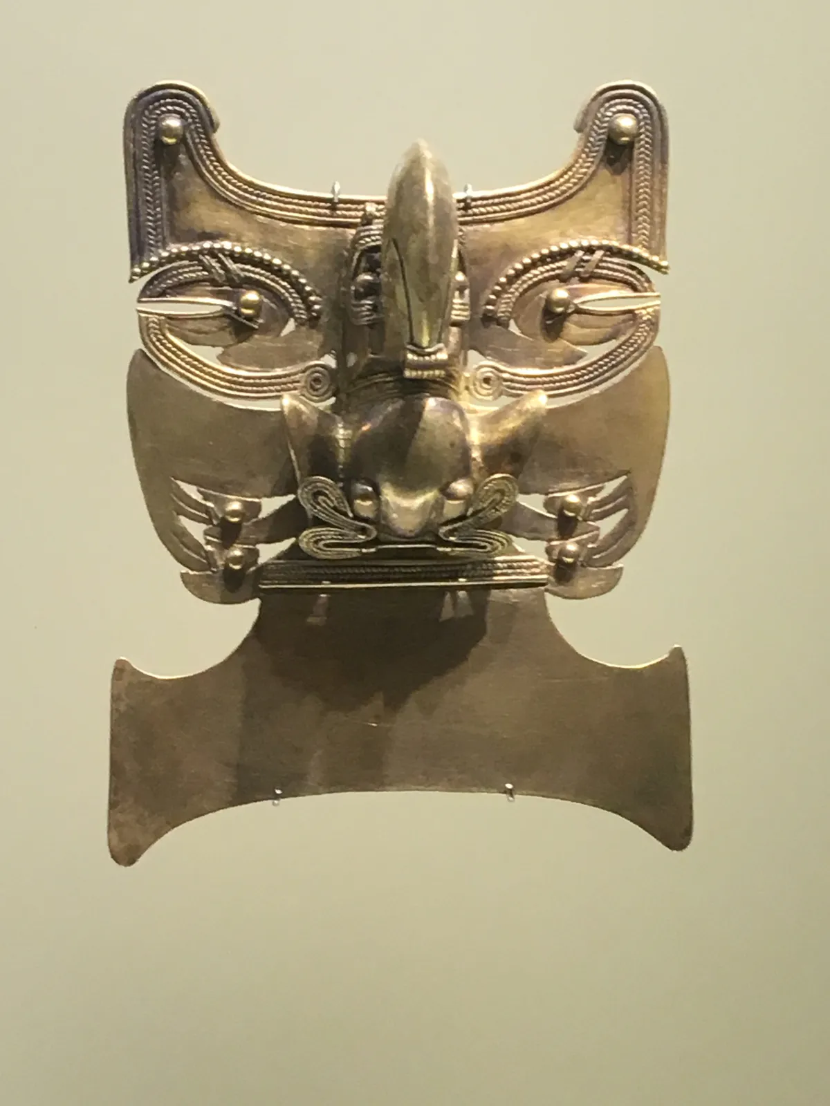 泰罗纳风格化鸟形吊坠