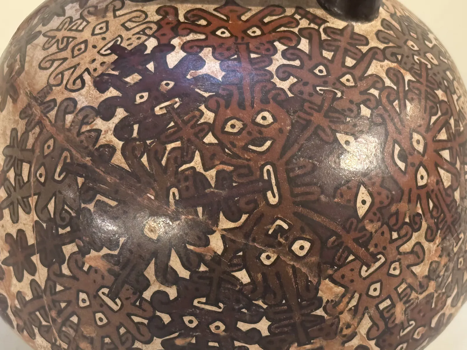 Bouteille à anse étrier de Nazca