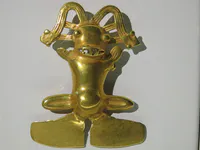 Diquís Frog-Shaped Pendant