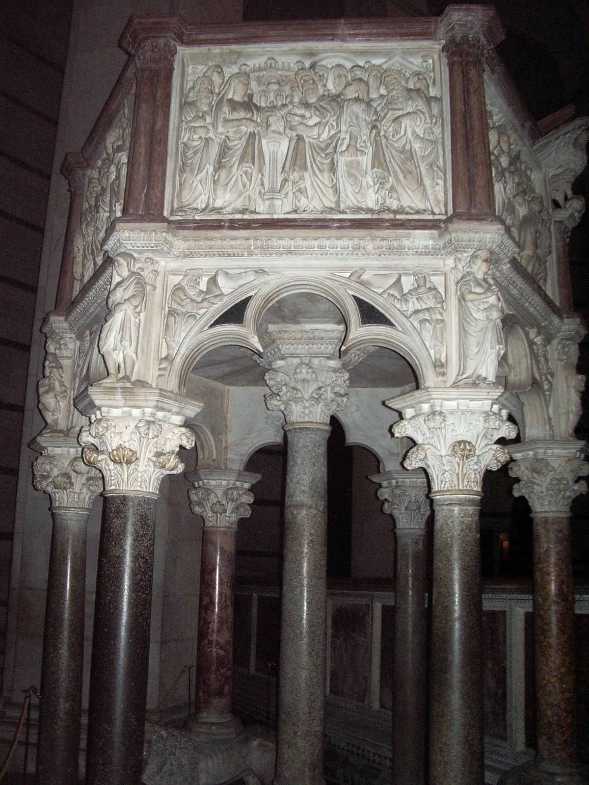 Сретение в храме