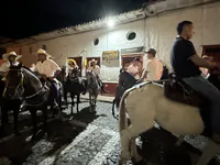 كابالغاتا ليلية في سانتا في دي أنتيكيا