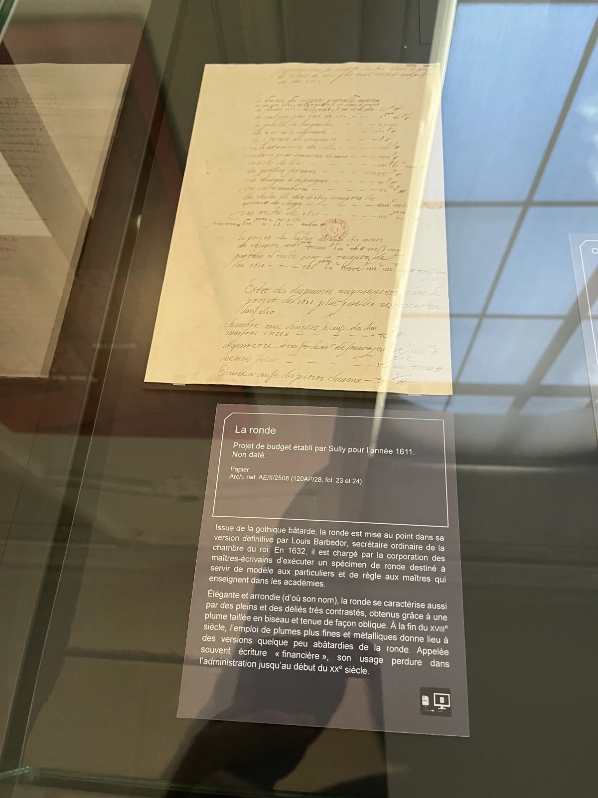 Projeto de orçamento em letra ronde