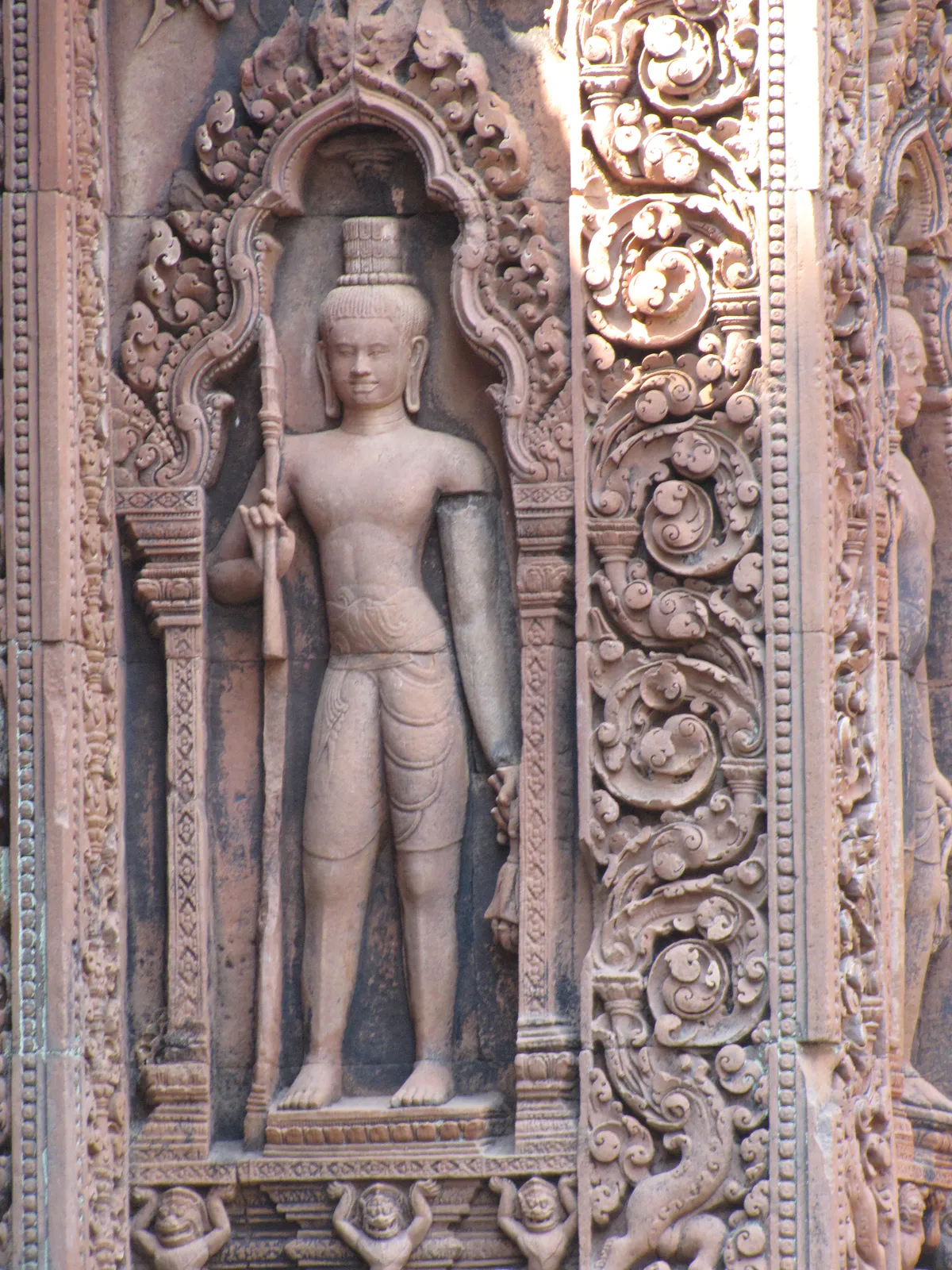 Guardian Sculpture, Banteay Srei Temple