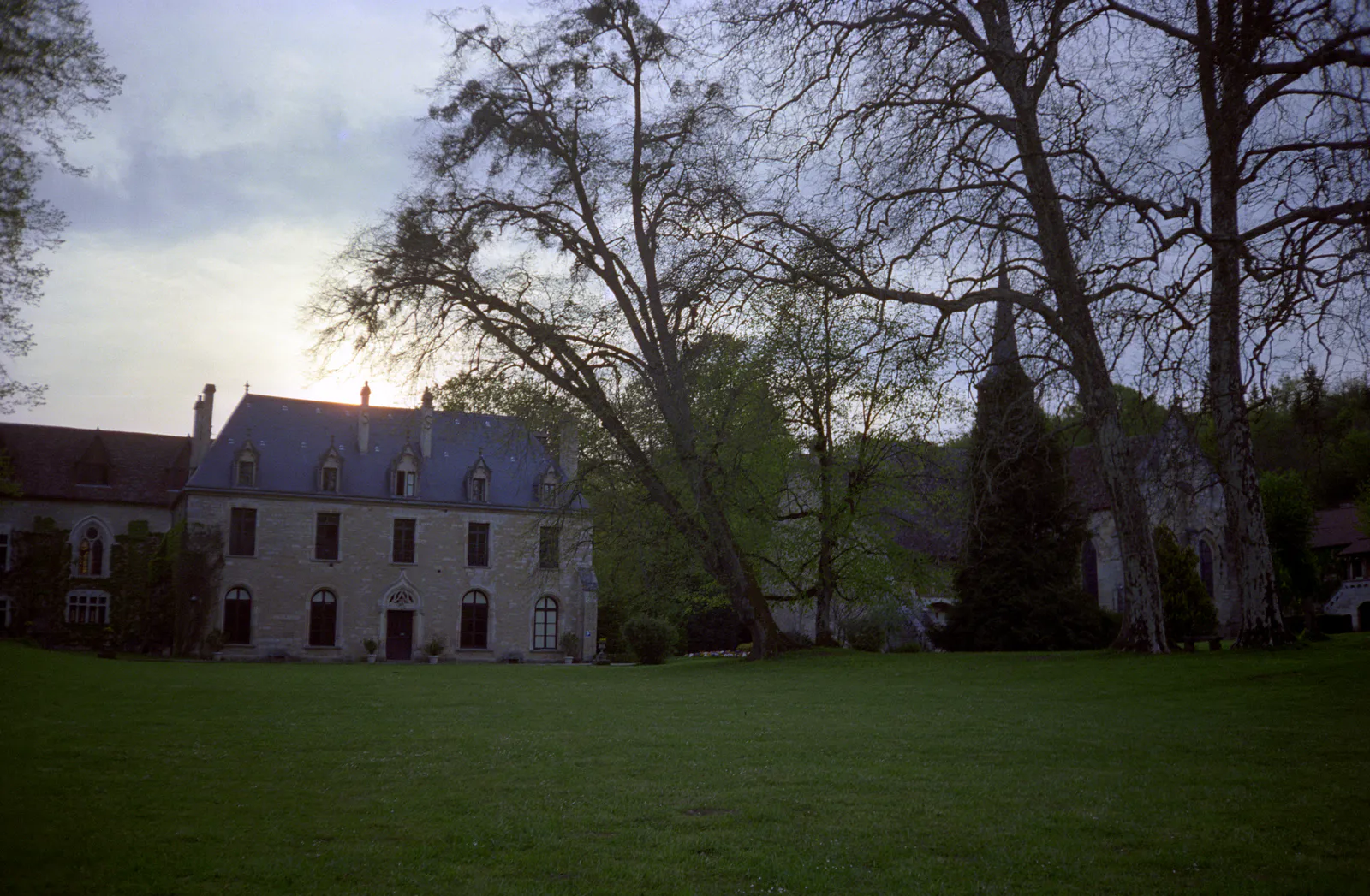 拉布西耶尔修道院