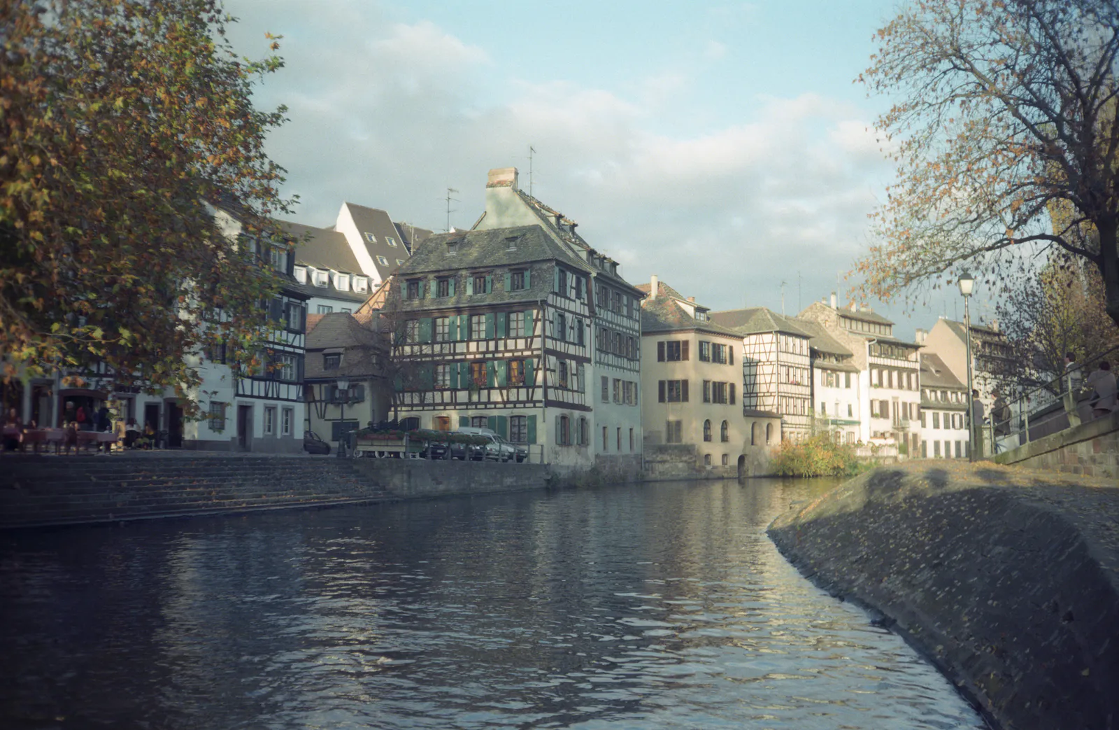 라 프티트 프랑스의 운하