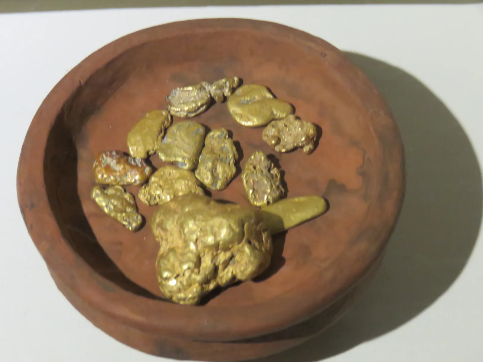 Goldnuggets aus dem Fluss Sierpe