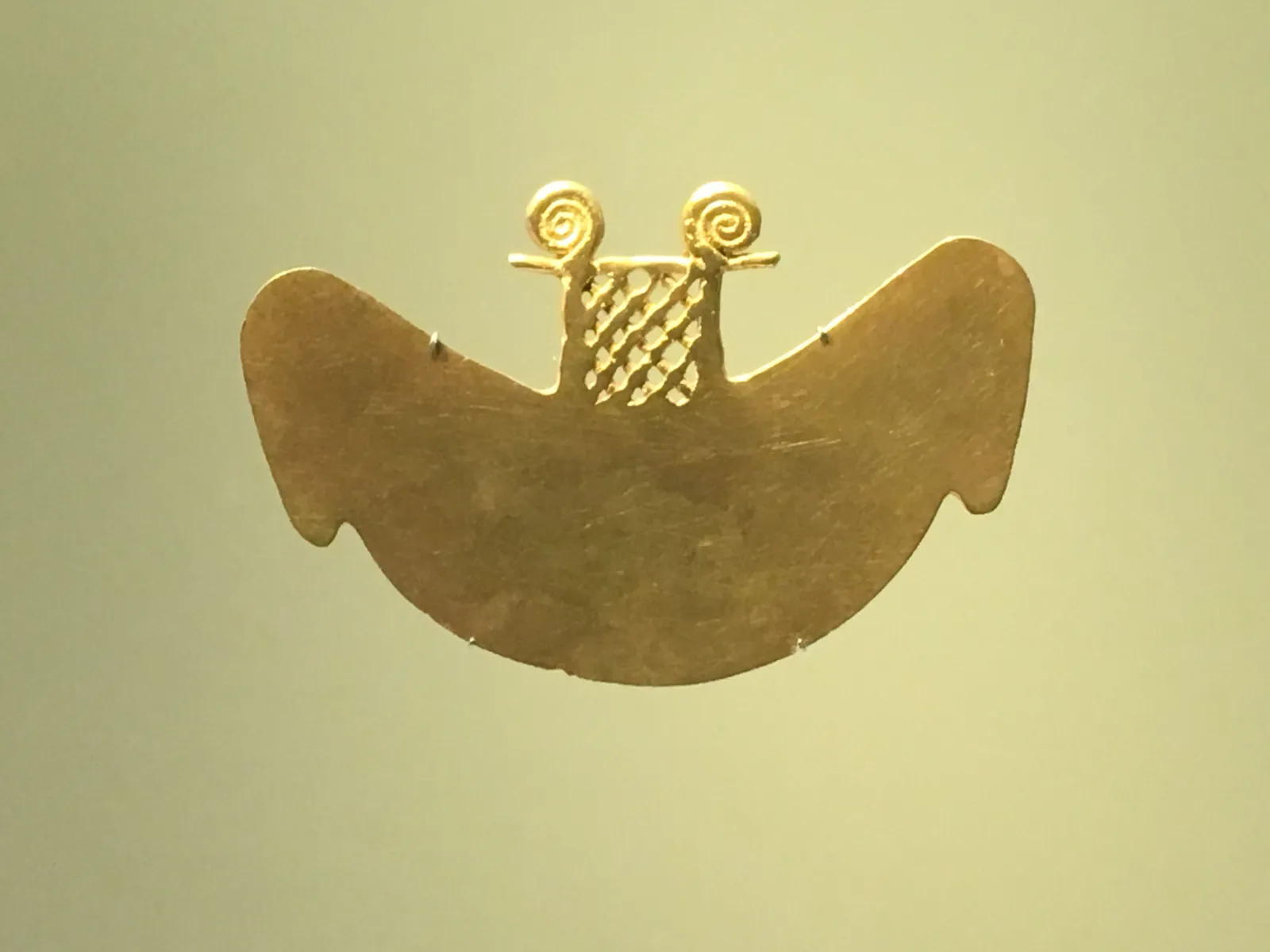 Zoomorphic Ear Ornament Pendant