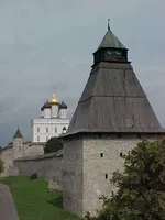 Vlasyevskaya Tower and Trinity Cathedral
