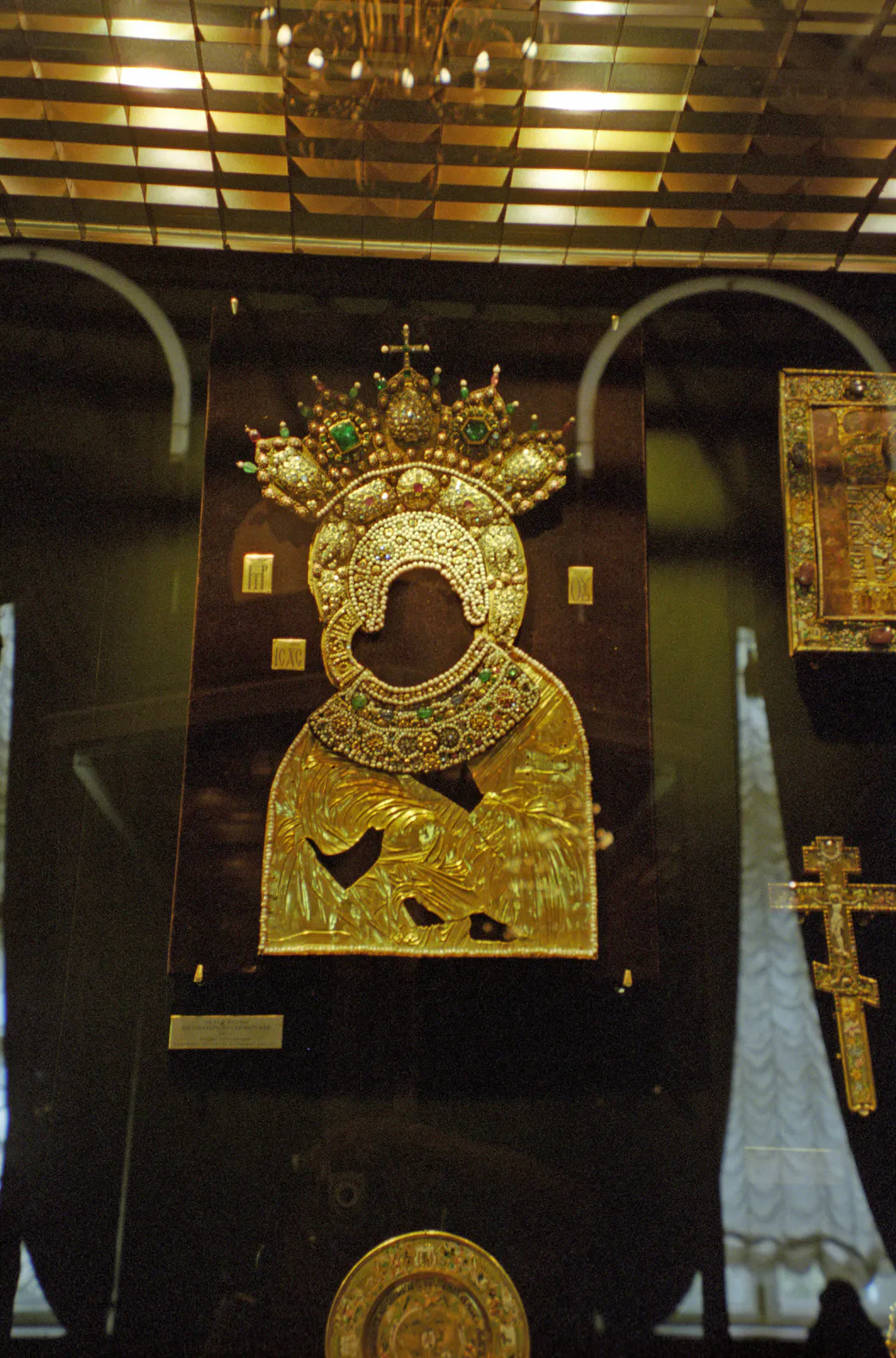 Riza of Vladimir Mother of God