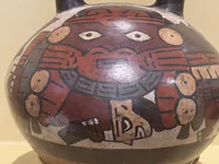 ナスカ文化の土器ボトル（神話的存在）