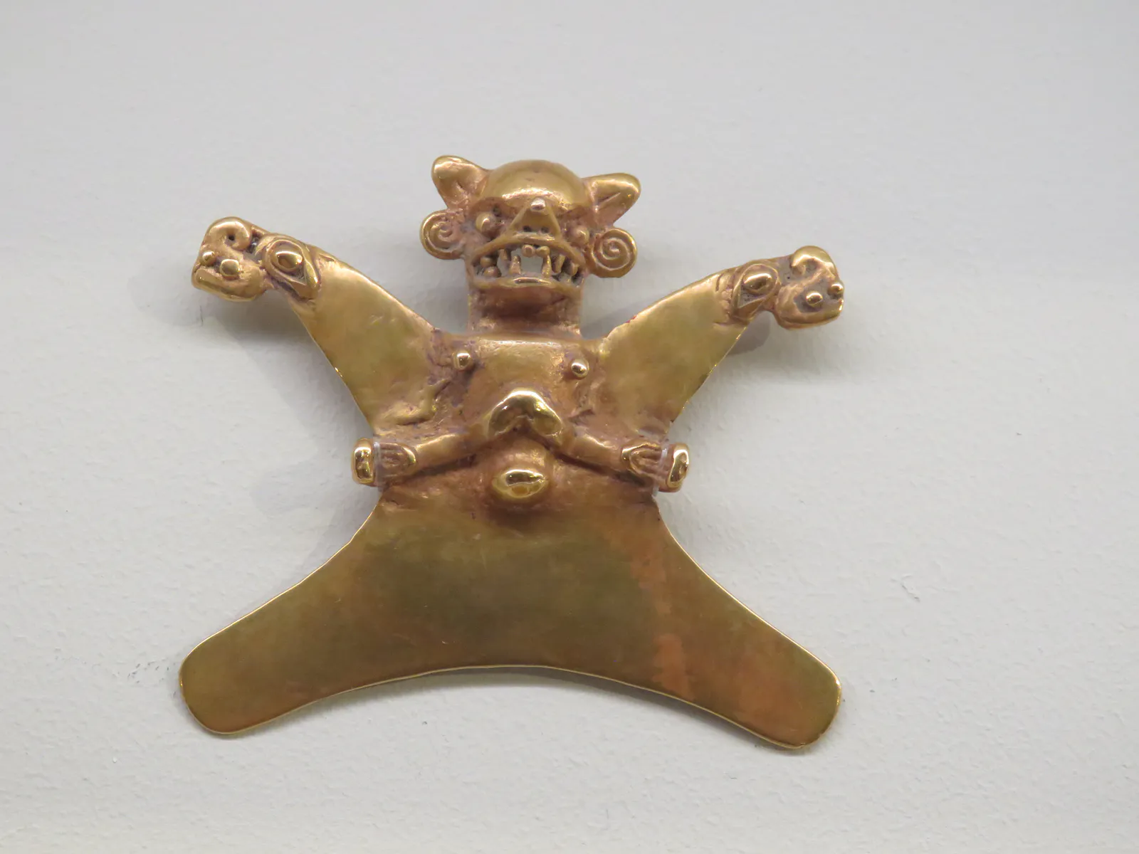 Diquís Pendant: Bat with Phallic Imagery