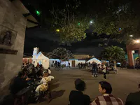 Plazoleta del Chorro de Quevedo at Night