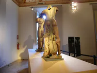 Esculturas etruscas: Apolo y Hércules