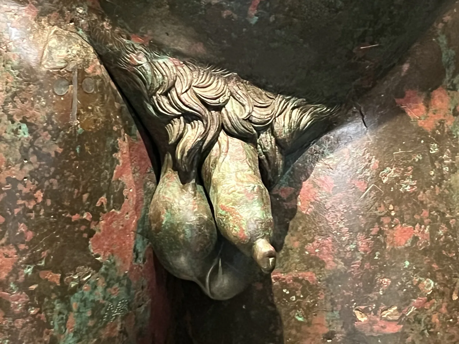 العُري البطولي الكلاسيكي