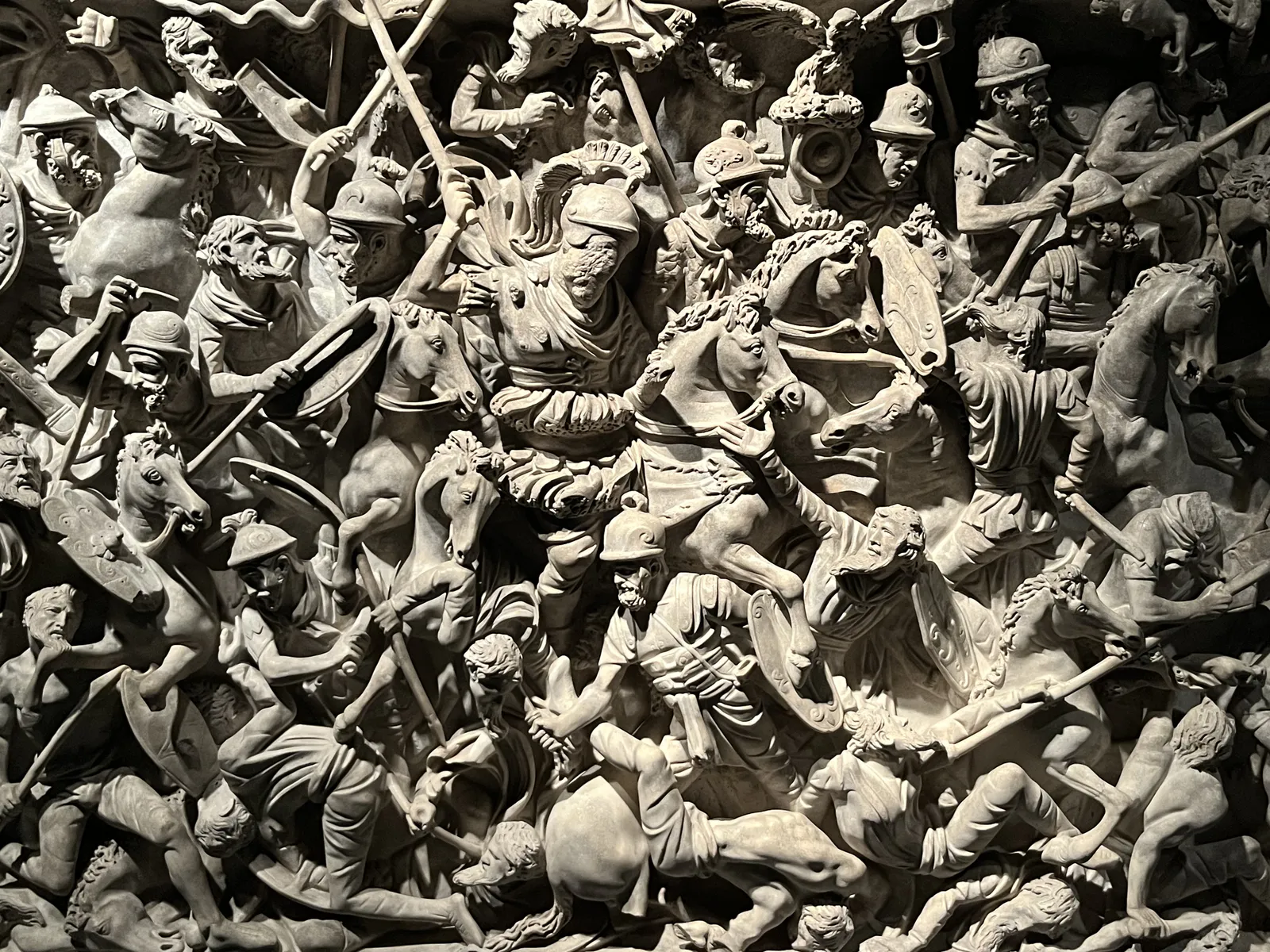 Commandant romain menant la bataille