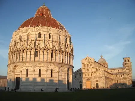 La Piazza dei Miracoli au coucher du soleil