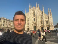 Max at the Duomo di Milano