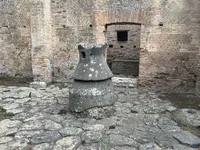 来自面包房的玄武岩磨石