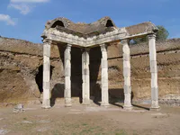 Temple Façade of the Piazza d’Oro