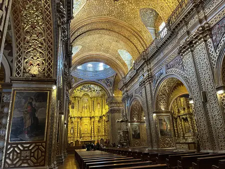 كنيسة جمعية يسوع (Iglesia de la Compañía de Jesús)