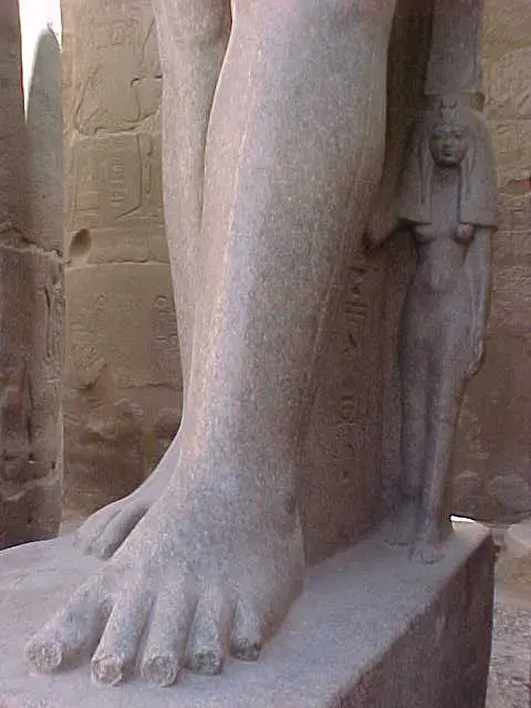 Princess Beside the Feet of Ramses II