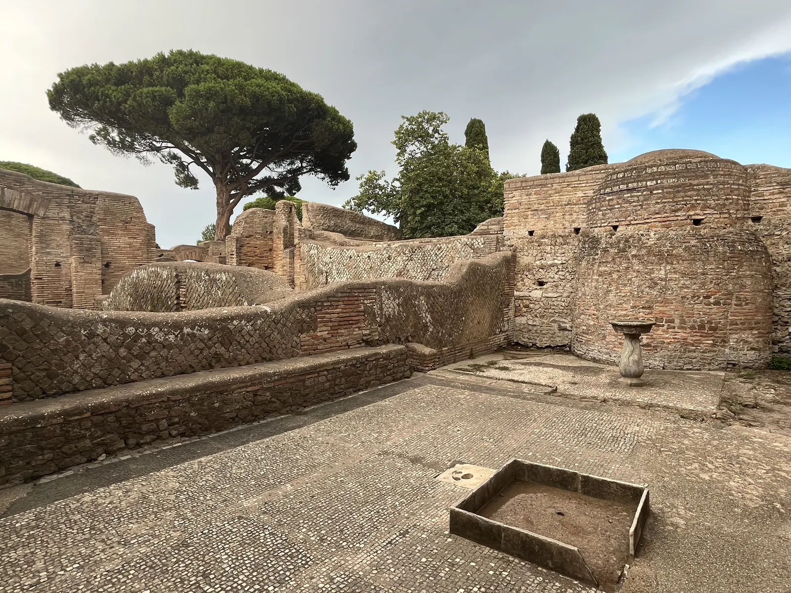 Cour d’un thermopolium
