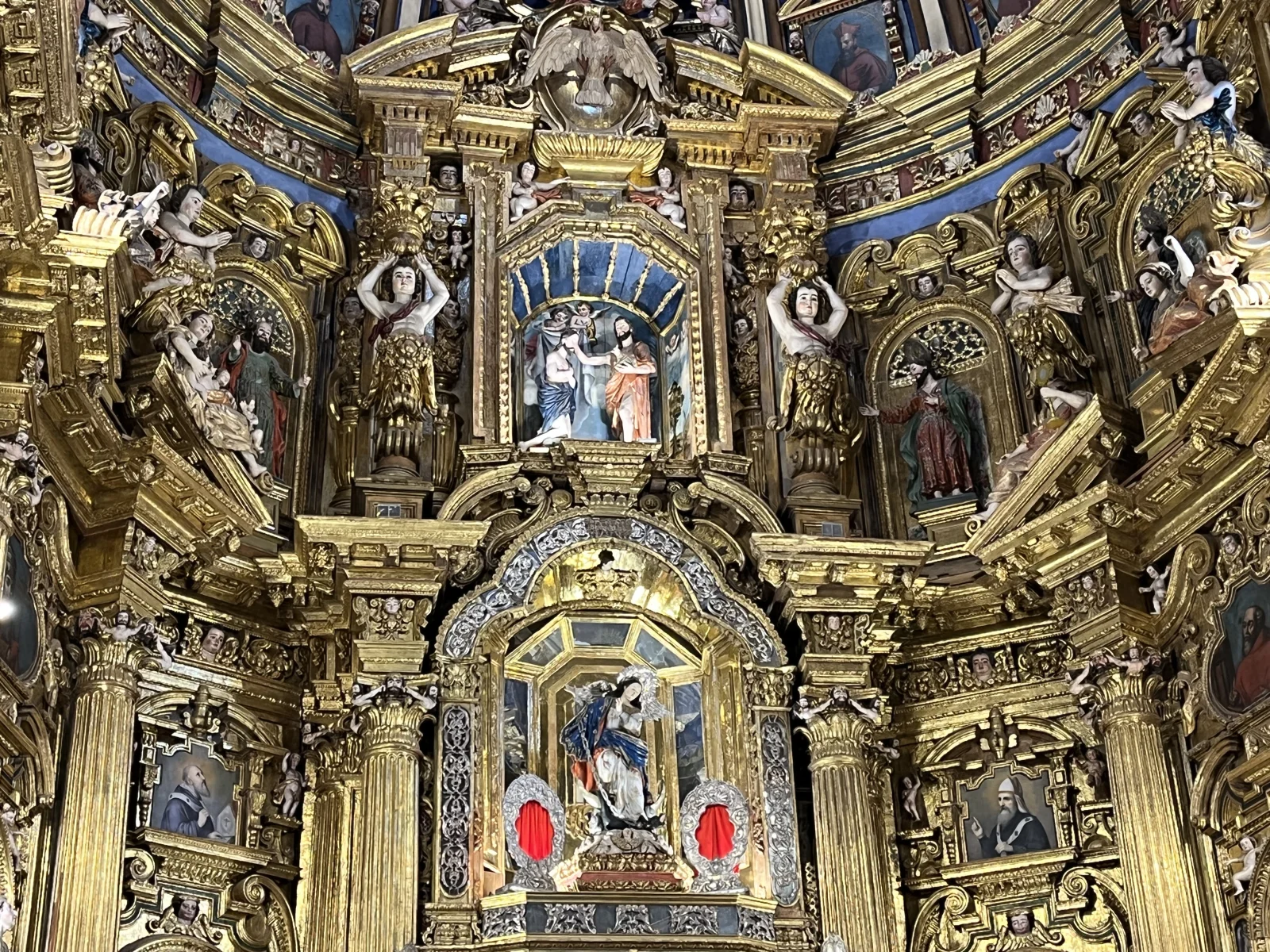 Baroque Retablo with the Virgin